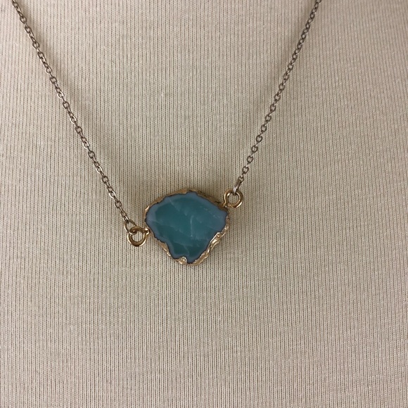 New Turquoise Stone Gold Dainty Pendant Necklace - Picture 4 of 6